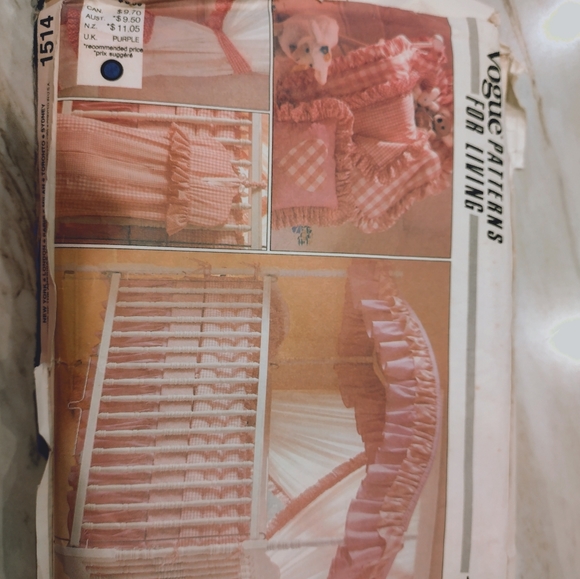 Sewing Pattern - Picture 2 of 3